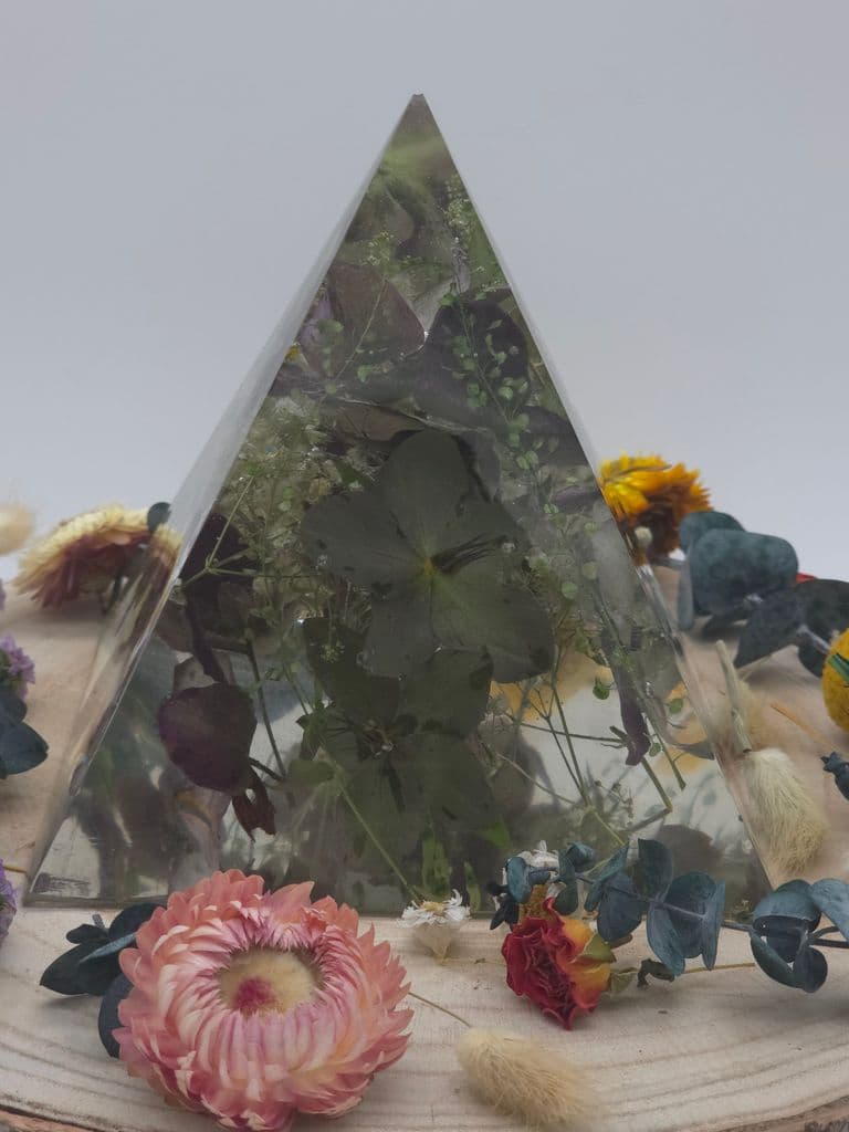 Pyramid- Large 