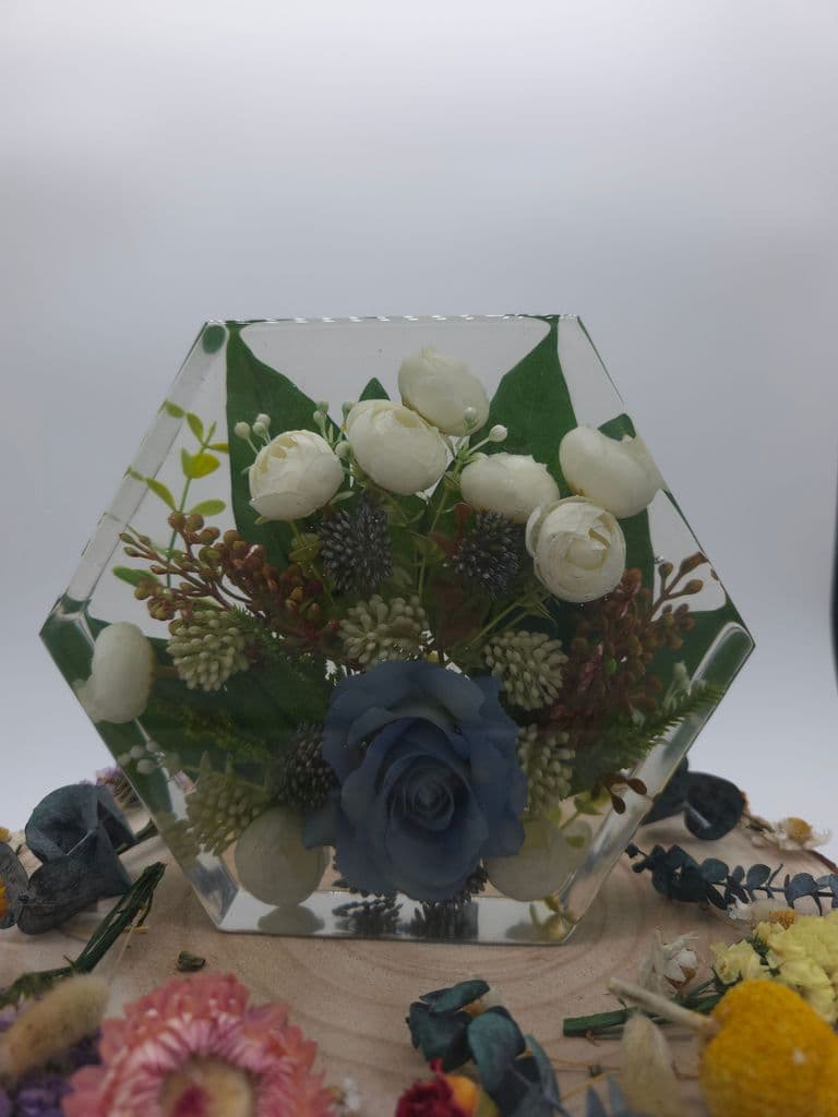 Medium hexagon flower padlock for memorial flowers using faux silk flowers 