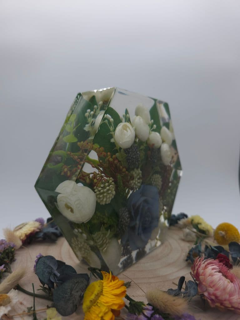 Medium hexagon flower padlock for memorial flowers using faux silk flowers 